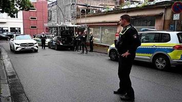 schießerei in park? polizei durchsucht phoenix-viertel in harburg