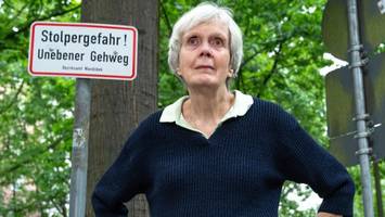 seniorin stürzt auf gehweg: hamburger jurist kritisiert behörden-reaktion scharf