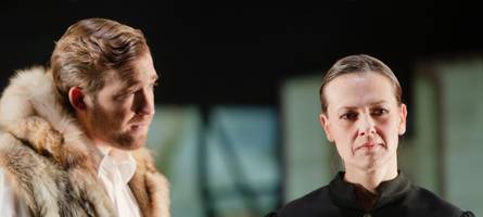 Das Leben als Griff zur Macht: Calderóns „Das Leben ein Traum“ in Augsburg