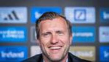 Fußball-Weltmeisterschaft: Berichte: AC Mailand soll Krösche im Visier haben