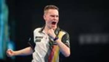 Sieg gegen Tschechien: Deutsches Darts-Duo steht im Viertelfinale der Team-WM