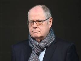 Regt neue Strategie an: Steinbrück lehnt Verbotsverfahren gegen die AfD ab