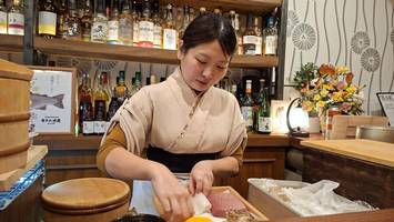 „Stirb!“: Japanerin Yuki ist Sushi-Meisterin – und erntet dafür Drohungen