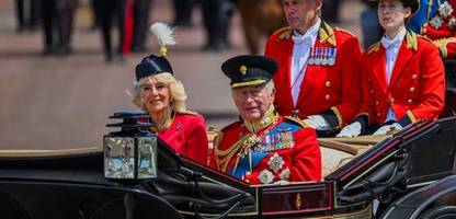 König Charles: So liefen seine Geburtstagsfeierlichkeiten bei »Trooping the Colour«