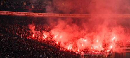 FCA wird wieder zur Kasse gebeten: So viel muss der Verein dieses Mal wegen Pyro blechen