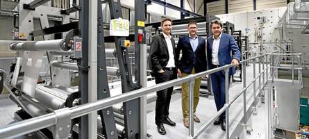 rekordinvestition am standort augsburg: das kann die neue druckmaschine
