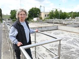 klärwerk: „nur weil etwas ins klo passt, muss es nicht reingehören“