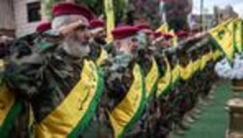 israel und libanon: hisbollah beschießt israels norden mit sprengstoffdrohnen