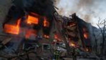 Ukraine-Krieg: Russland griff Kiew mit Raketen an