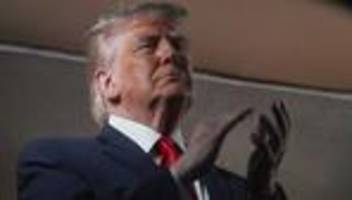 Umstrittenes Event: Käfigkampf vor dem Weißen Haus - Trump feiert 80. Geburtstag