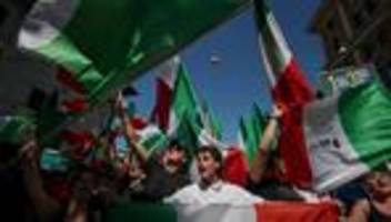 italien: zehntausende bei demonstrationen um einwanderungspolitik in rom