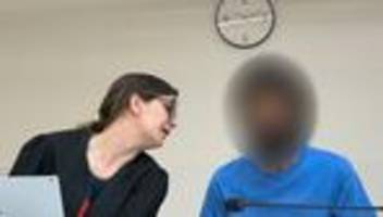 74 Schläge mit dem Hammer: Angeklagter bestreitet Mordvorwurf zu getötetem Gastwirt