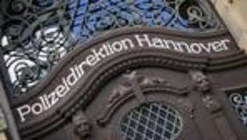 Disziplinarverfahren: Fünf Polizisten in Hannover vorläufig des Dienstes enthoben