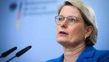 wahl von schöffen: stefanie hubig plant gesetzentwurf gegen unterwanderung von gerichten