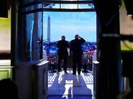 Überall usa, überall sponsoren: trumps käfigkampfspektakel mutiert zur überdrehten werbeshow