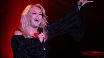 Management bestätigt: Rock-Legende Bonnie Tyler aus Koma erwacht