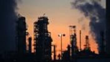 Energie: Ölpreise nach starkem Rückgang nur wenig bewegt