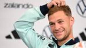 Fußball-Nationalmannschaft: Kimmichs Schlangenalarm und Eichhörnchenproblem