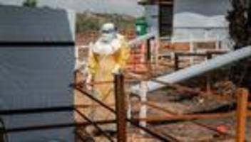 ebola-ausbruch in westafrika: zehntausende kontakte von ebola-infizierten noch nicht identifiziert