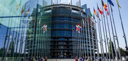 zölle: europaparlament beschließt umsetzung des handelsdeals mit den usa