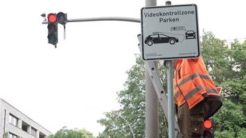In Hamburg startet digitale Parksünder-Jagd: Behörde setzt Scan-Autos ein