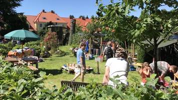„hamburgs schönster open-air-flohmarkt“ lockt mit rekord – 300 gärten dabei