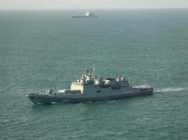 Russisches Kriegsschiff im Ärmelkanal: Auf den Schock erst mal einen Rosé