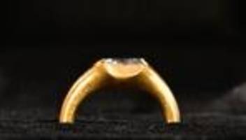 Deutsch-polnische Beziehungen: Ring aus Pforzheim - Deutschland gibt Beutekunst an Polen