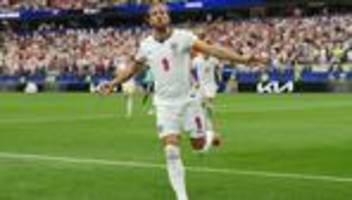 Fußball-WM: Superstürmer Kane führt England zum Startsieg gegen Kroatien