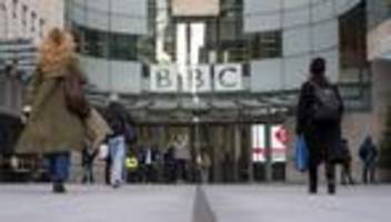 großbritannien: bbc kündigt wegen sparprogramm abbau von 550 stellen an