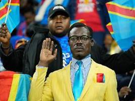 Lumumba-Anhänger fehlt: Warum die DR Kongo auf ihren Super-Fan verzichten musste