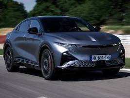 schnell, komfortabel, exotisch: alpine a390 gts - viel power aus nordfrankreich