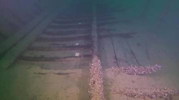 forscher untersucht legendäres wrack im gardasee – doch bergen will er es nicht