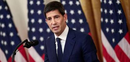 Kevin Warsh: Neuer Fed-Chef tastet den US-Leitzins vorerst nicht an