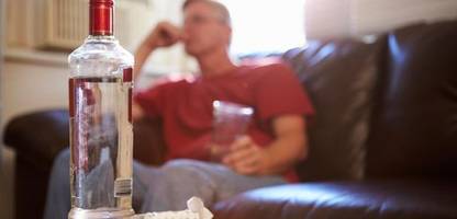 gesundheitsreform: spd und csu fordern höhere steuern auf alkohol, tabak und zucker
