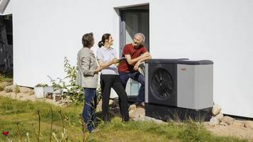 Mit der Wärmepumpe heizen: Was Eigentümer:innen wissen sollten