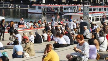 nicht die beamten: welche beschäftigten in hamburg das größte lohnplus haben