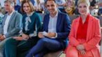 Debatte zu Wirtschaftspolitik: Reformentwurf zum Achtstundentag stößt in MV auf Kritik