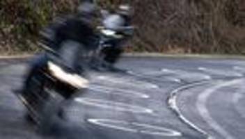 Niedersachsen: Mörder auf der Flucht - Fragen zu einem spektakulären Fall