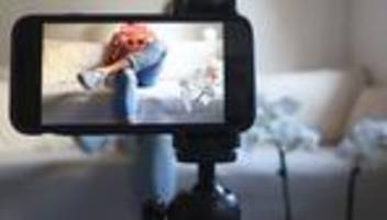 Soziale Medien: Ministerium: Influencer manchmal unsicher bei Besteuerung