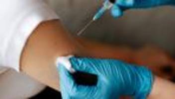 studie zu hpv-impfung: hpv-impfung schützt laut studie vor tod durch gebärmutterhalskrebs