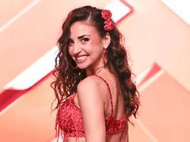 eingriff mit folgen: let's dance-ekat darf drei wochen nur babykost essen