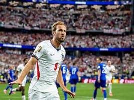 Wettballern in Dallas: England-Kapitän Harry Kane verbeugt sich vor Thomas Tuchel