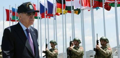 nato-gipfel in der türkei: recep tayyip erdoğan, der unbequeme gastgeber