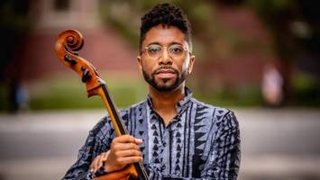 ensemble resonanz und seth parker woods: eindringlich, provozierend, trotzig