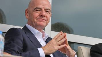 geld, geld, geld: niemand schadet dem fußball mehr als fifa-boss infantino