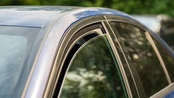 Kleinkind im Auto vergessen: Polizei gibt Update zum Stand der Ermittlungen