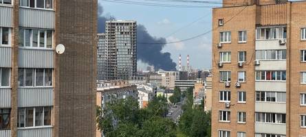 Ukrainische Drohnen treffen Raffinerie in Moskau