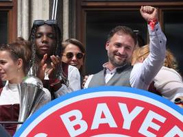 fc-bayern-frauen: trainer barcala verlängert