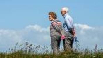 deutsches rentensystem: rentenkommission präsentiert vorschläge früher als geplant
